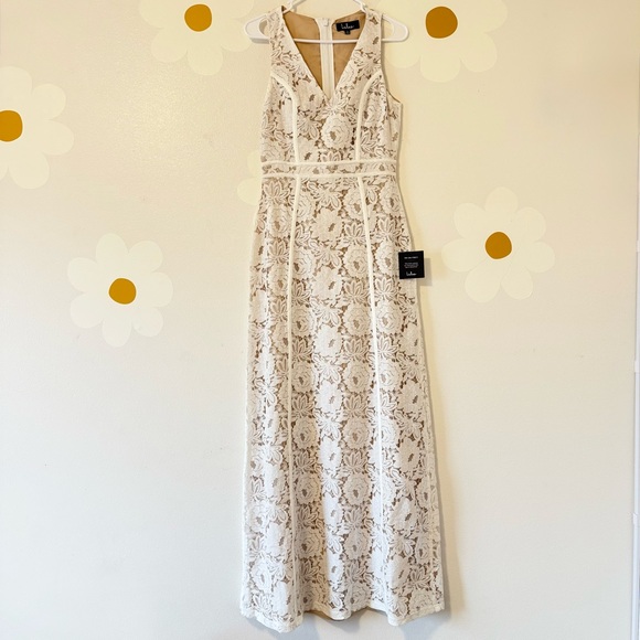 NWT Lulu's Bridal White Floral Lace Overlay Sleeveless Maxi Dress Boho Wedding - Picture 3 of 13